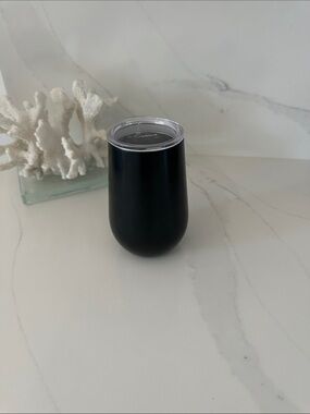 Rabbit black Insulated Stemless Wine Tumbler .
